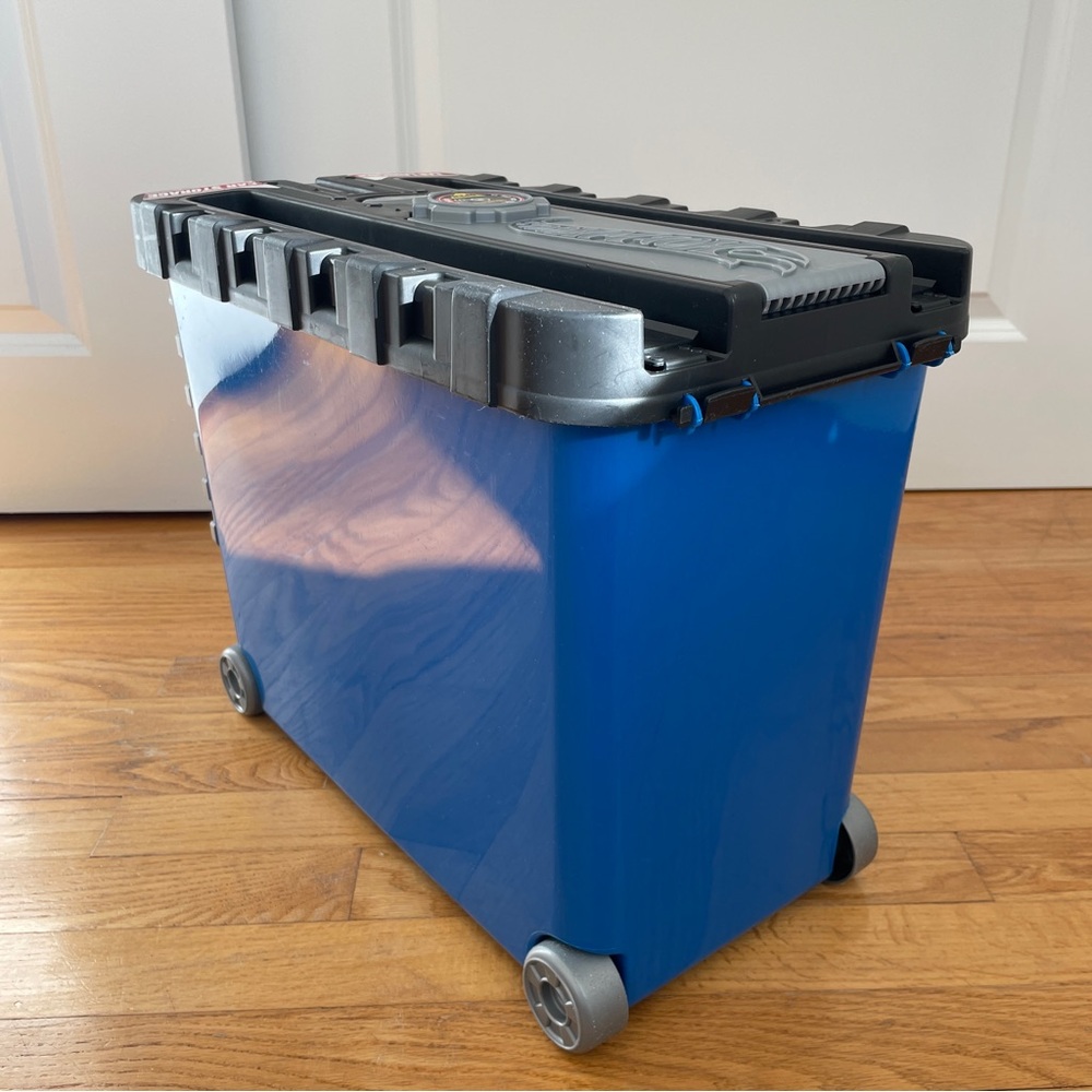 Hot Wheels Store and Race Case, blue - Picture 4 of 17